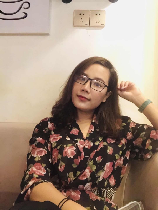 蝴蝶与蓝的第一张照片--平顶山相亲服务中心