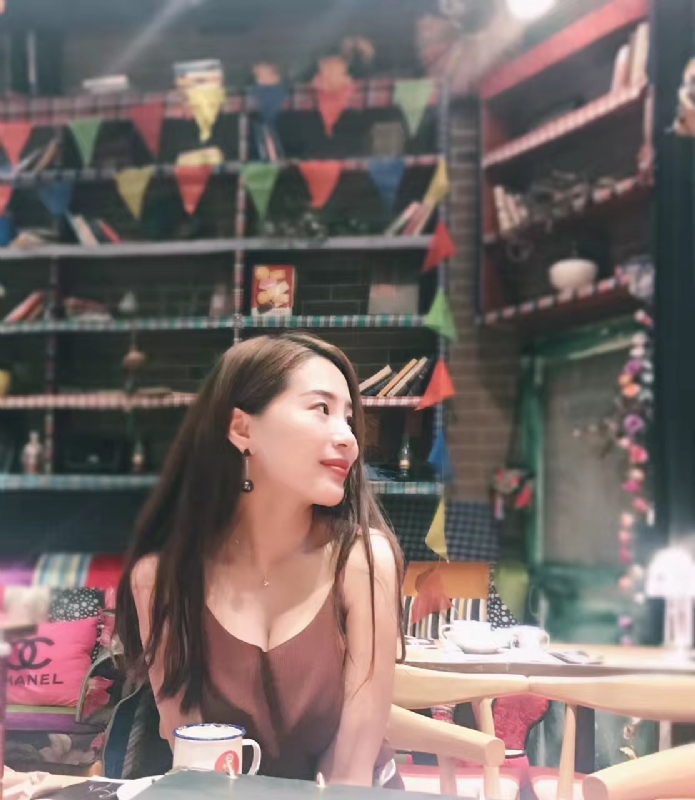 zoe的第二张照片--平顶山相亲服务中心