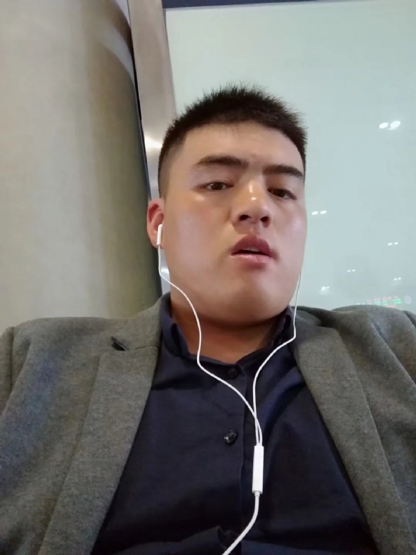 崩沙卡拉卡的第二张照片--平顶山相亲服务中心