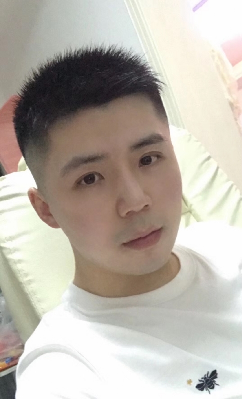 阿信的第一张照片--平顶山相亲服务中心