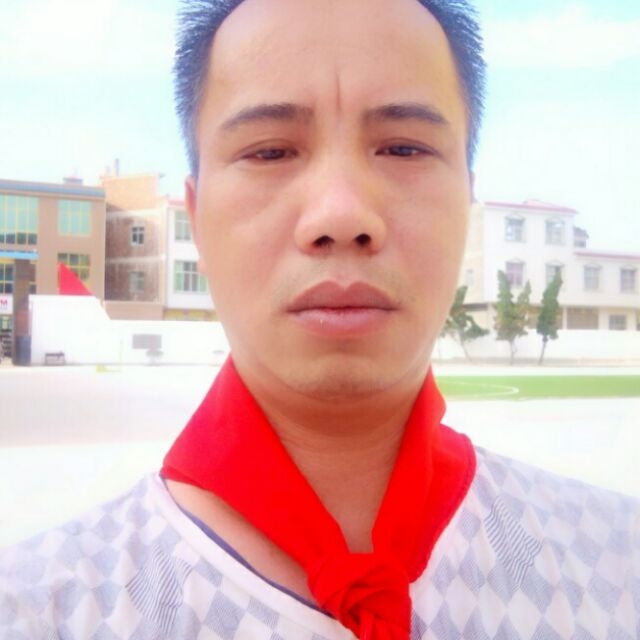 留守男人的第一张照片--平顶山相亲服务中心