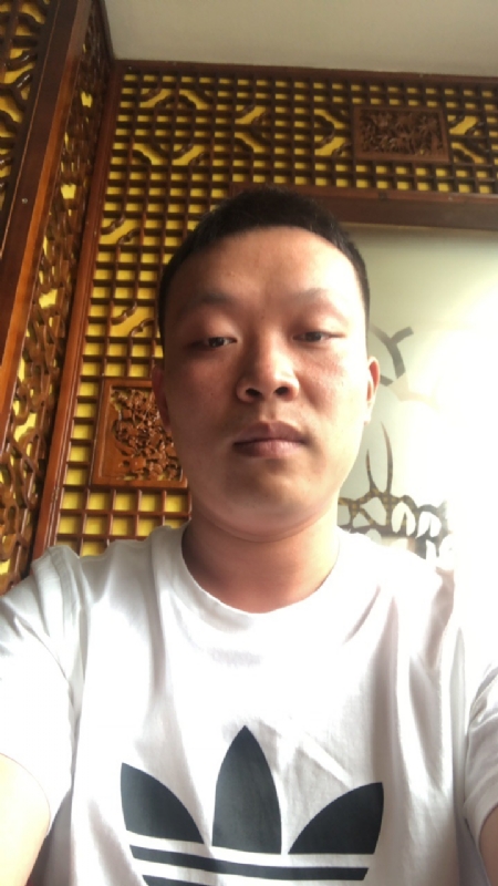 唐子龙的第二张照片--平顶山相亲服务中心