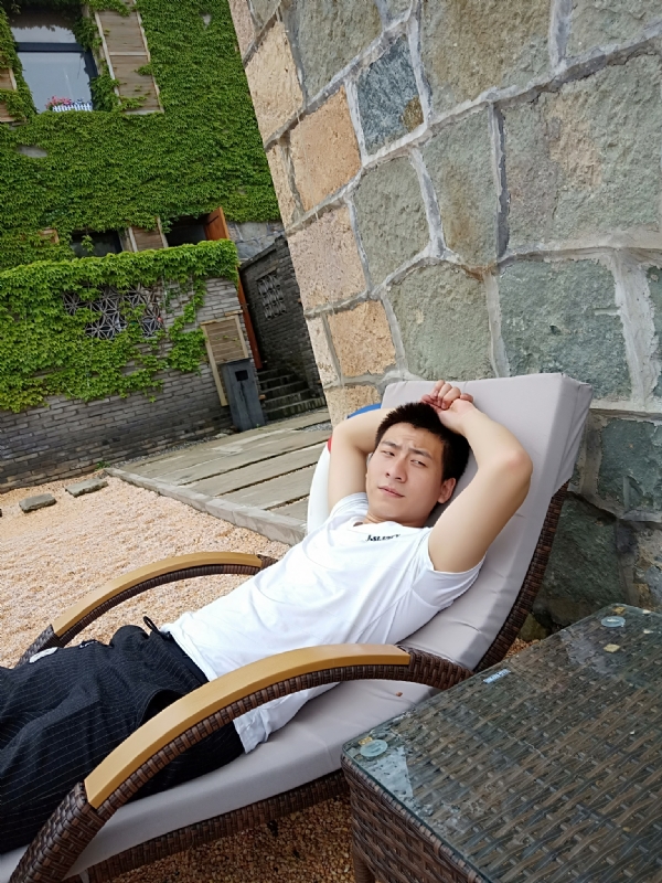 真心寻找另一半的第一张照片--平顶山相亲服务中心