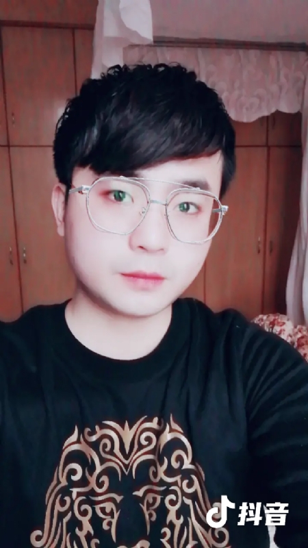 哎呦哥哥的第二张照片--平顶山相亲服务中心