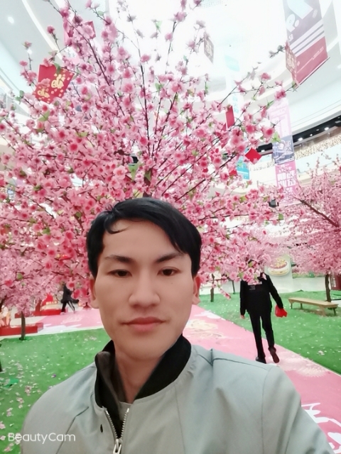 单身一人的第一张照片--平顶山相亲服务中心