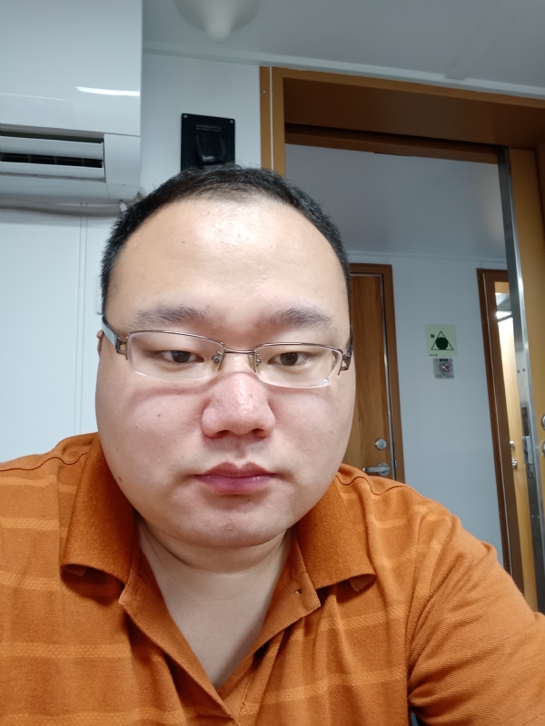 努力爱一次的第一张照片--平顶山相亲服务中心