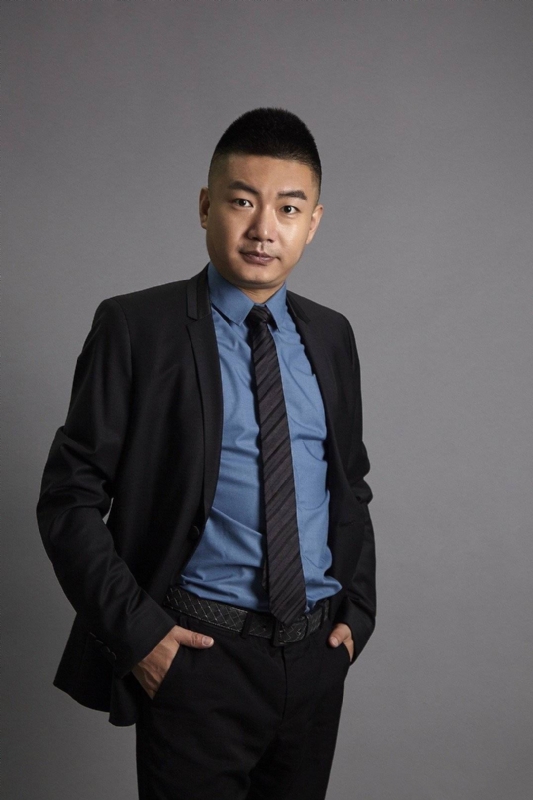 Clark的第一张照片--平顶山相亲服务中心