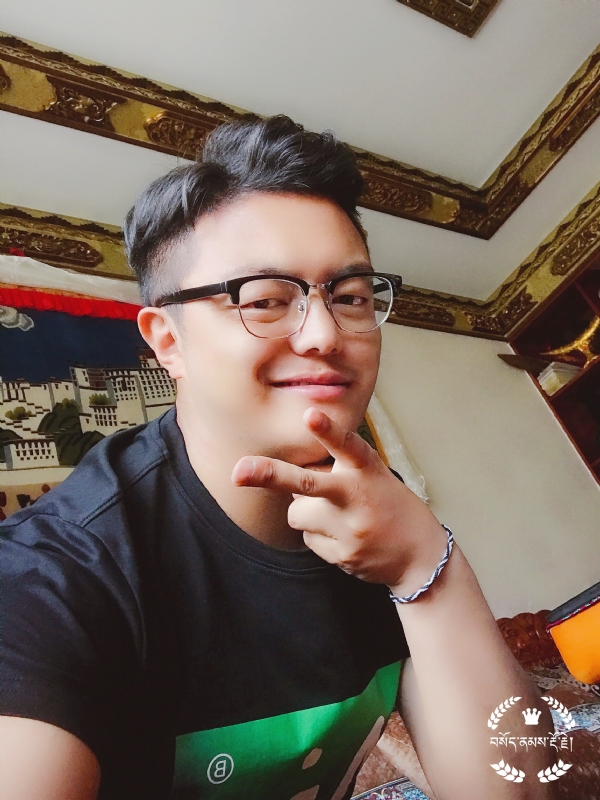 橙男的第四张照片--平顶山相亲服务中心