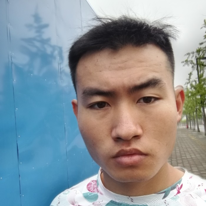 爱一个哦的第一张照片--平顶山相亲服务中心