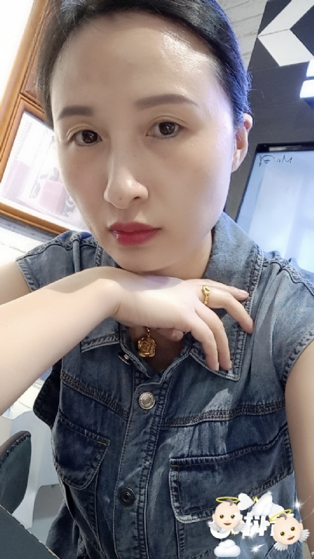 桃子的第三张照片--平顶山相亲服务中心