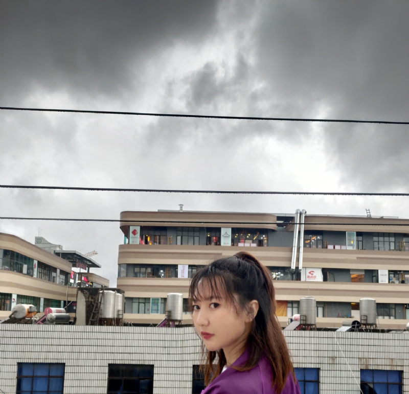 李家小姐的第三张照片--平顶山相亲服务中心