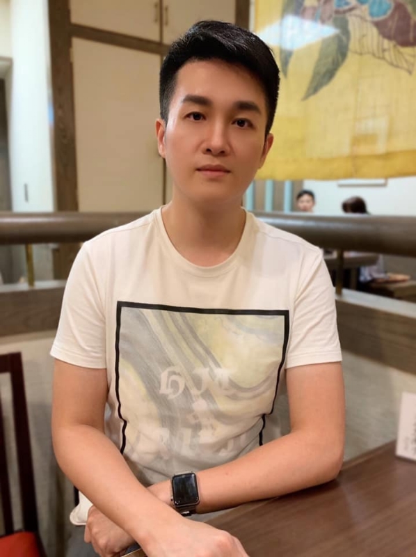 岁月流逝的第二张照片--平顶山相亲服务中心