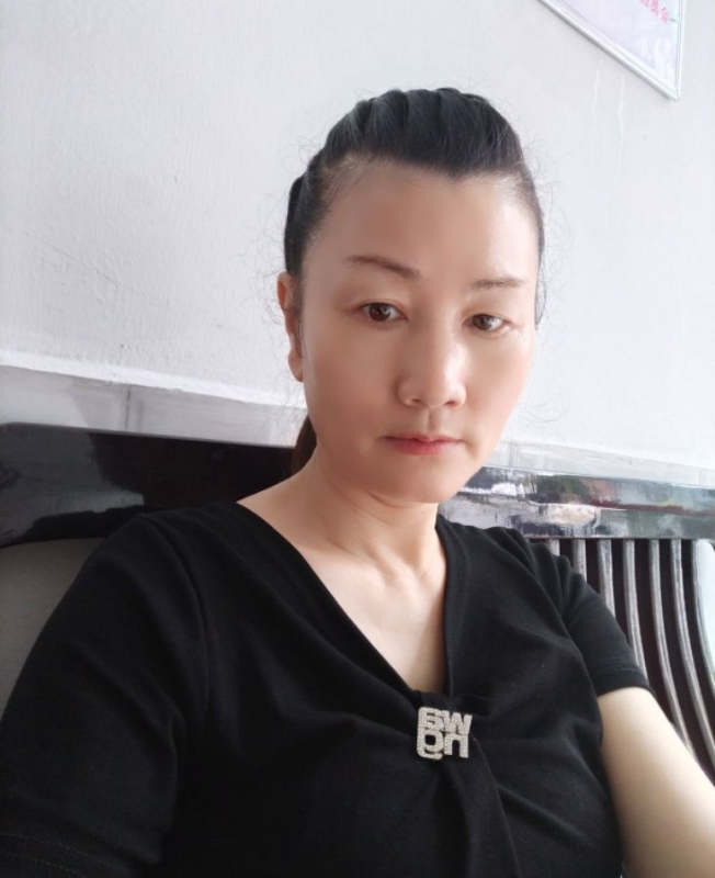 单只蝴蝶的第二张照片--平顶山相亲服务中心