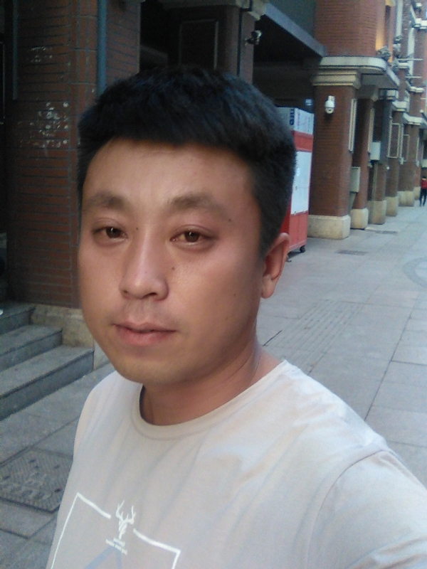 冰冷的心的第一张照片--平顶山相亲服务中心