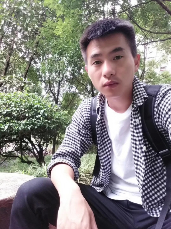 小杨的第一张照片--平顶山相亲服务中心