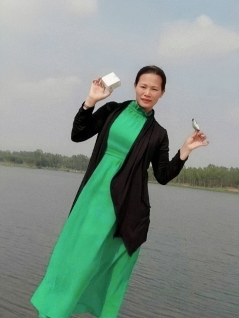 李梅的第三张照片--平顶山相亲服务中心