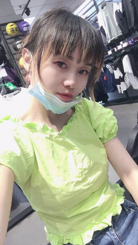 婀娜袅袅的第一张照片--平顶山相亲服务中心