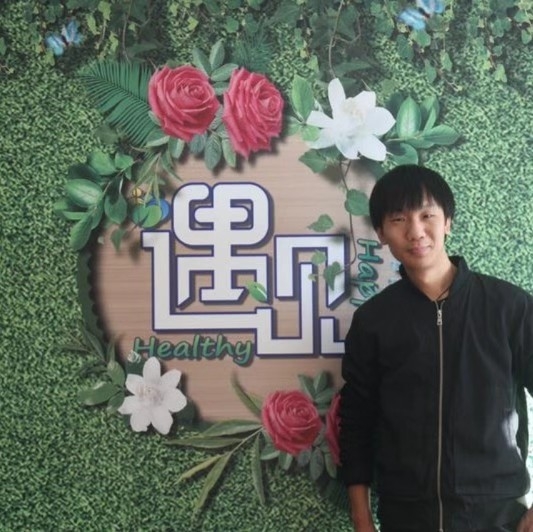 影视人~混爷张的第二张照片--平顶山相亲服务中心