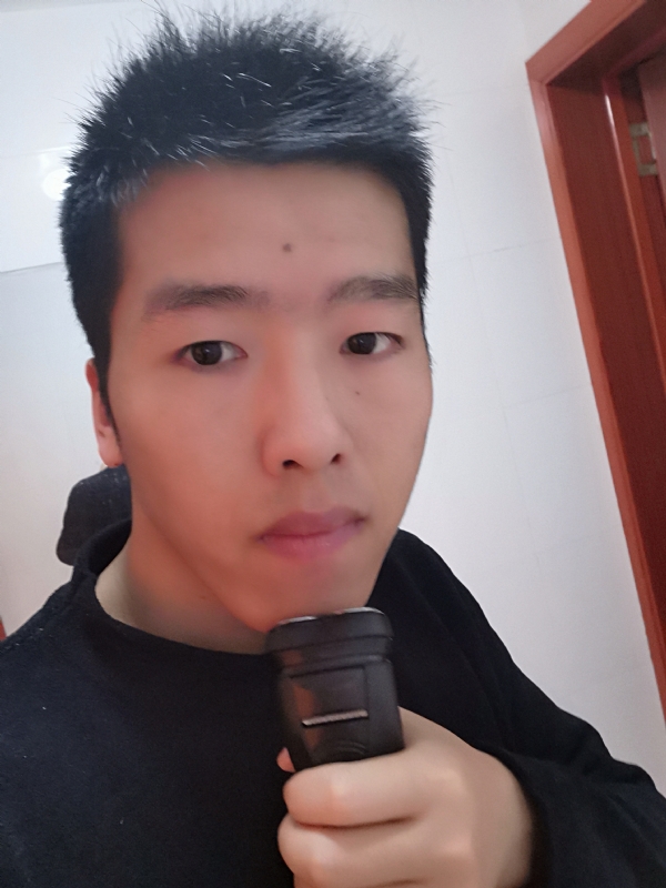 军哥的第一张照片--平顶山相亲服务中心