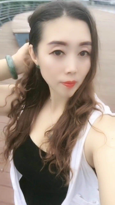 雨蝶的第三张照片--平顶山相亲服务中心