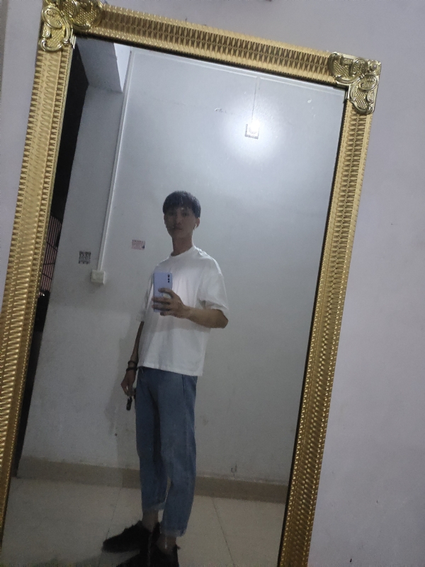 硬币的第一张照片--平顶山相亲服务中心