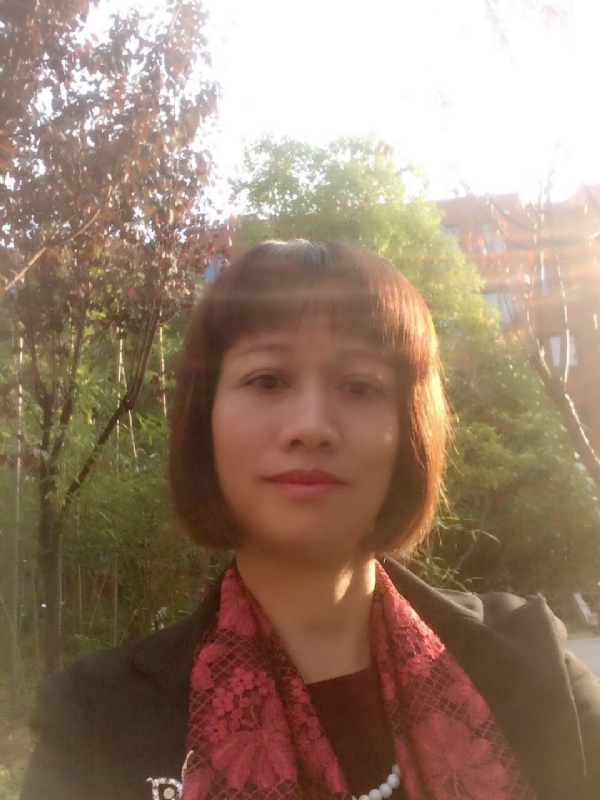 张馨方的第一张照片--平顶山相亲服务中心