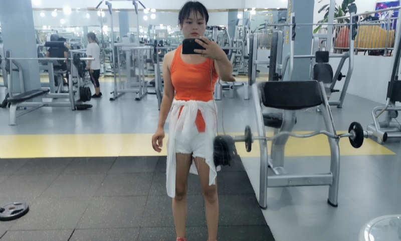 爱你的妞的第一张照片--平顶山相亲服务中心