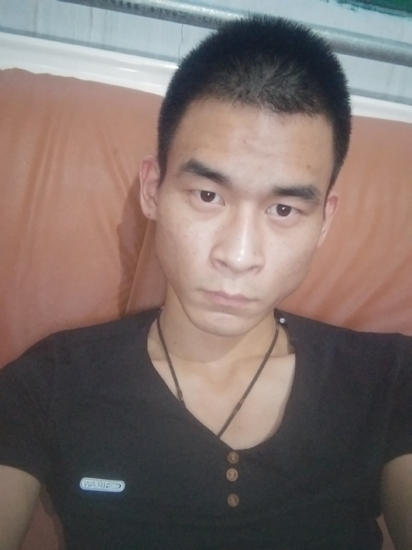 单身狗一枚的第一张照片--平顶山相亲服务中心