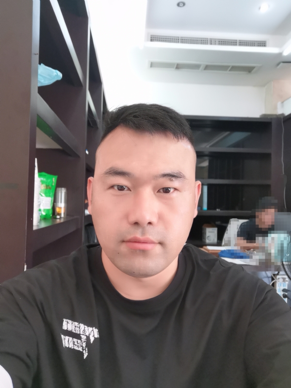 香菇稻草人的第一张照片--平顶山相亲服务中心