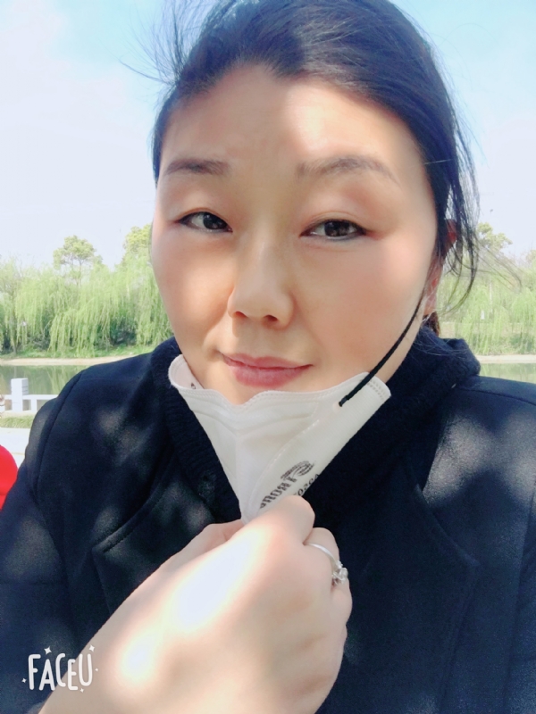 花开半夏的第一张照片--平顶山相亲服务中心