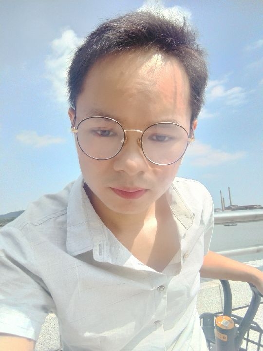 楠呐的第三张照片--平顶山相亲服务中心