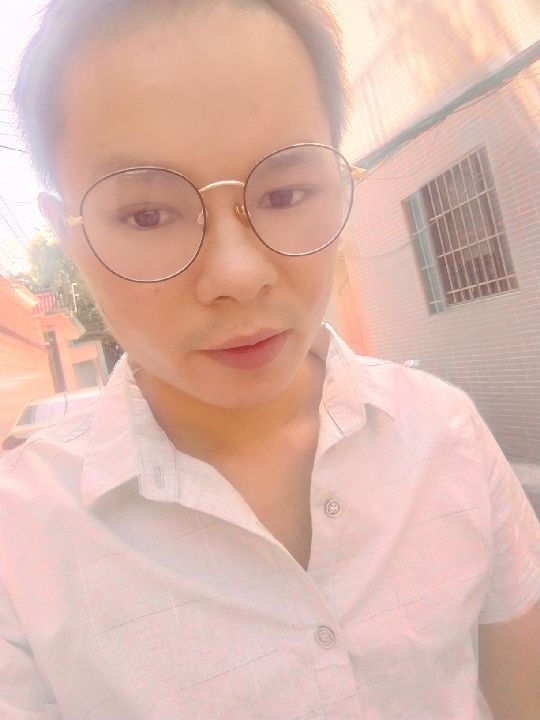 楠呐的第四张照片--平顶山相亲服务中心