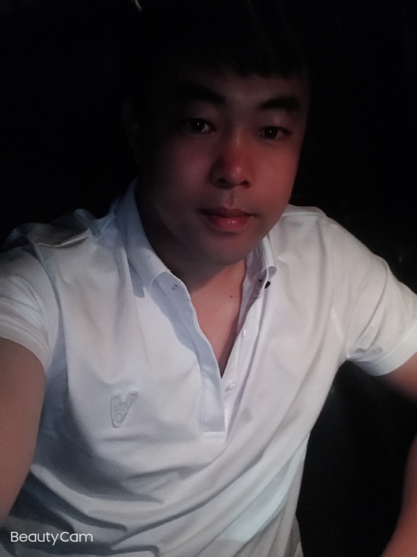 张苹果的第一张照片--平顶山相亲服务中心