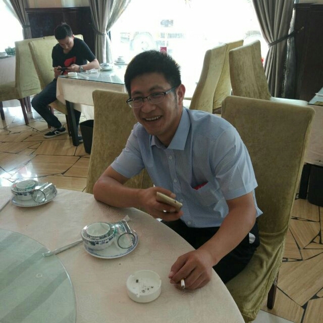 秋天的回忆的第一张照片--平顶山相亲服务中心