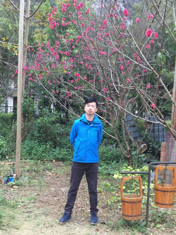 金生水起的第一张照片--平顶山相亲服务中心