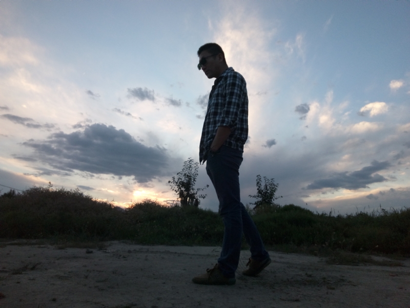 曼珠沙华的第一张照片--平顶山相亲服务中心