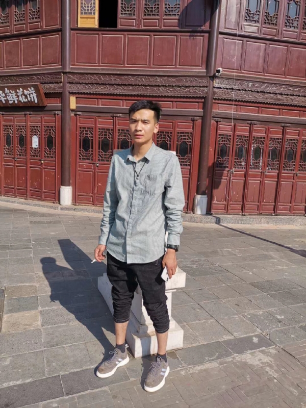 刘方的第一张照片--平顶山相亲服务中心