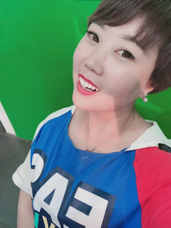 青青子衿的第一张照片--平顶山相亲服务中心