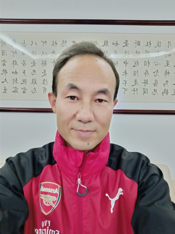 在路上的第二张照片--平顶山相亲服务中心