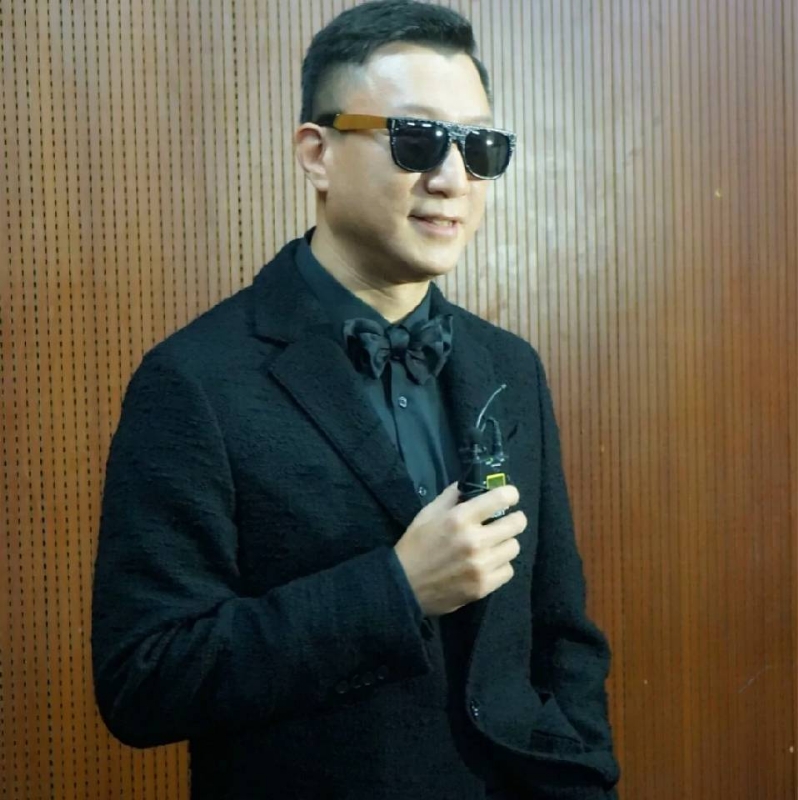 翔先生的第一张照片--平顶山相亲服务中心