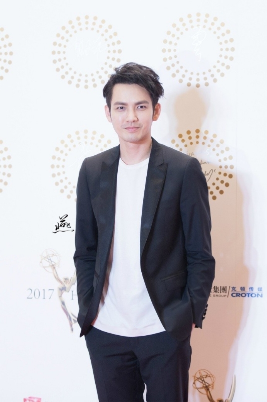 1+2+3的第一张照片--平顶山相亲服务中心