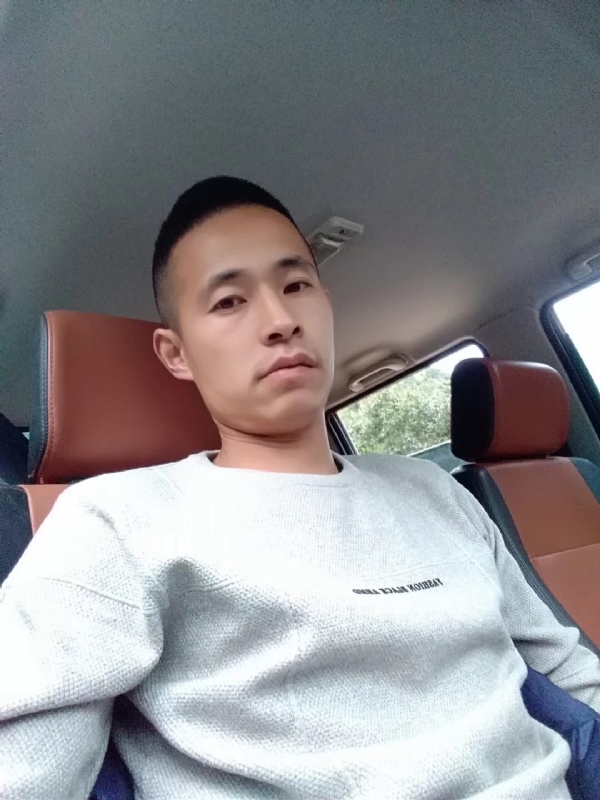 我狠忙的第一张照片--平顶山相亲服务中心