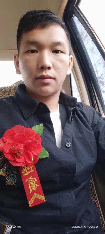 可爱的小猪的第一张照片--平顶山相亲服务中心