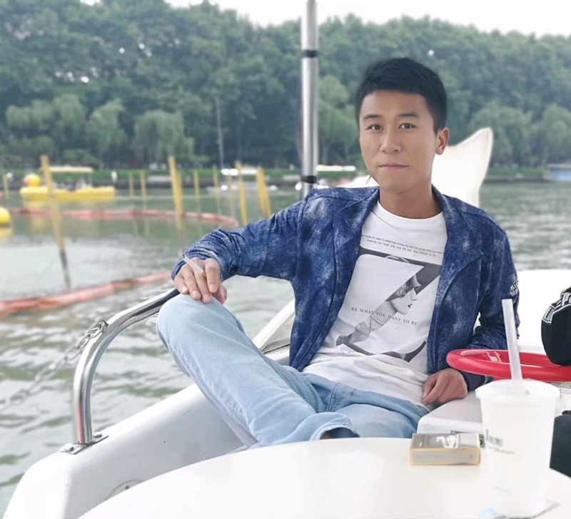 小熊微品的第一张照片--平顶山相亲服务中心