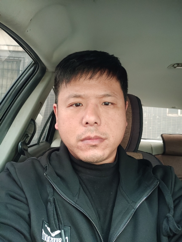 田立城的第一张照片--平顶山相亲服务中心