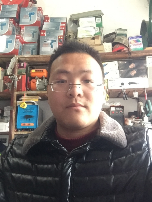 鼎福的第一张照片--平顶山相亲服务中心