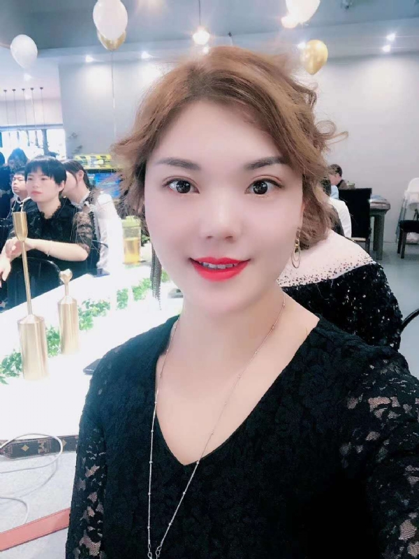 CY的第三张照片--平顶山相亲服务中心