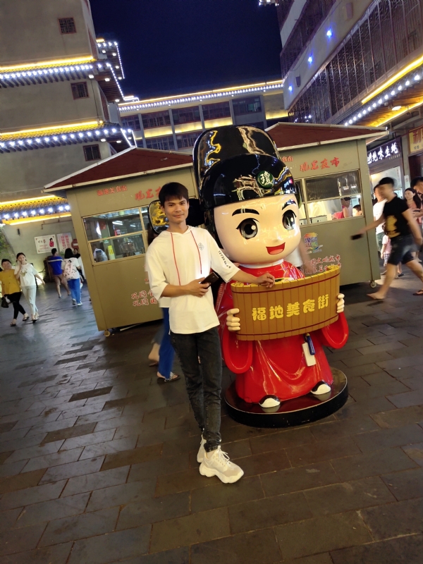 圆嘟嘟的瘦子的第一张照片--平顶山相亲服务中心