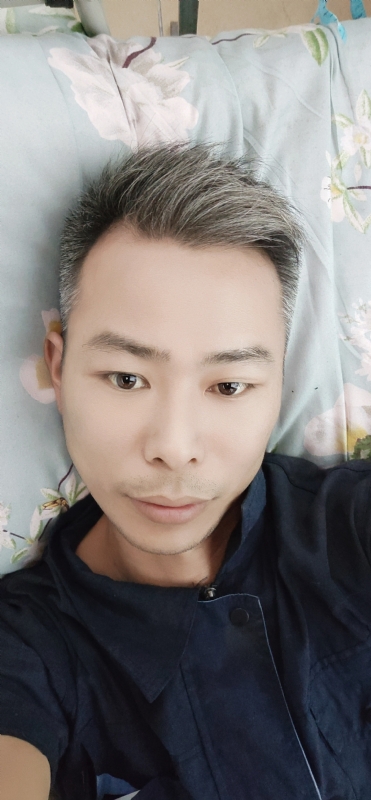 火山口的第一张照片--平顶山相亲服务中心