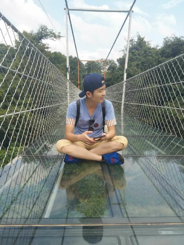 李青的第一张照片--平顶山相亲服务中心